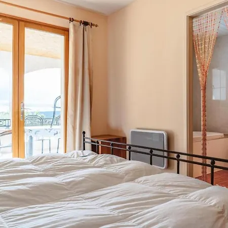 Myosotis - For 6 Persons With Pool, Jacuzzi And Beautiful Views